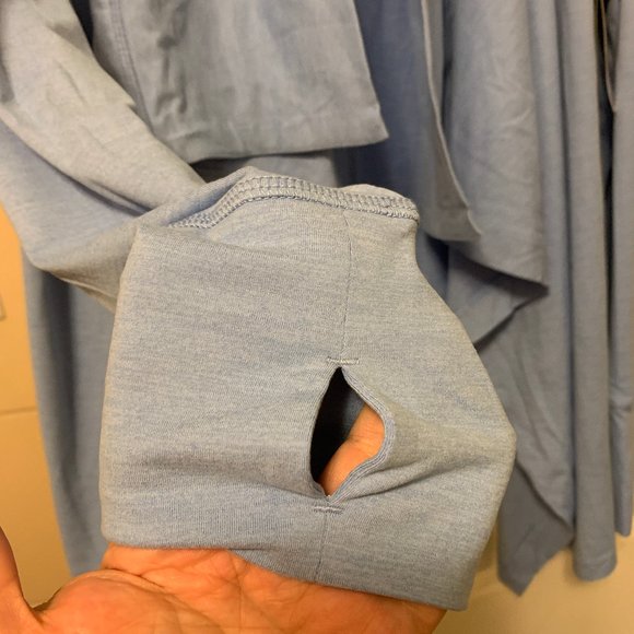 BNWT Athletic Works Women's Tech Stretch Cardigan - Picture 3 of 4